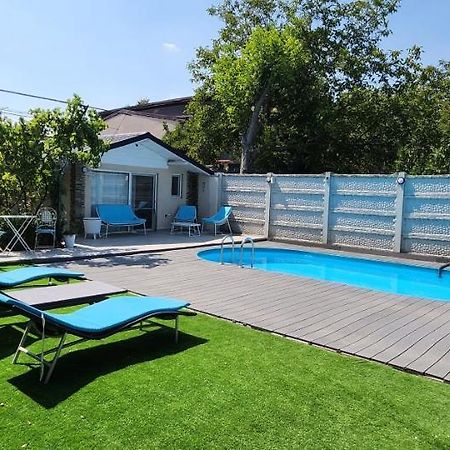Morii Lake Pool Villa Bucharest Exterior photo