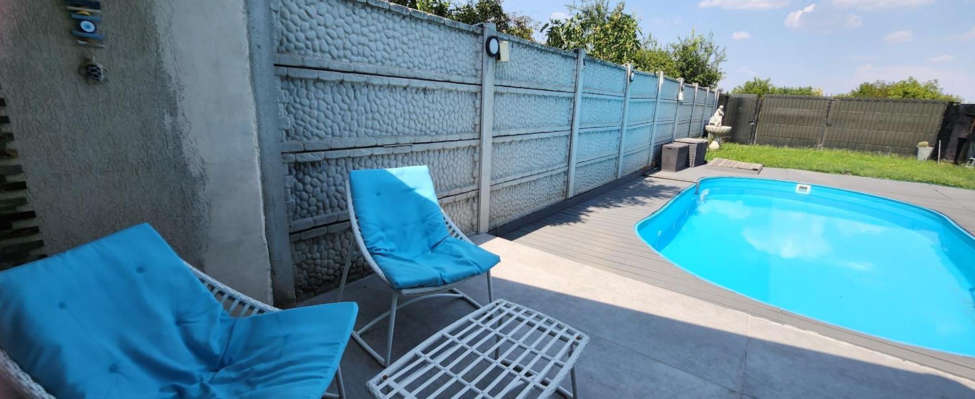 Morii Lake Pool Villa Bucharest Exterior photo